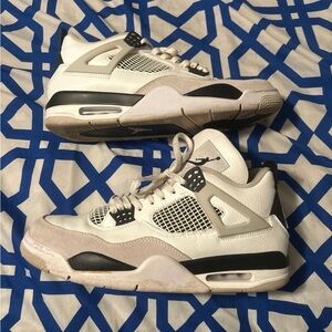 Air Jordan 4 “Military Black”